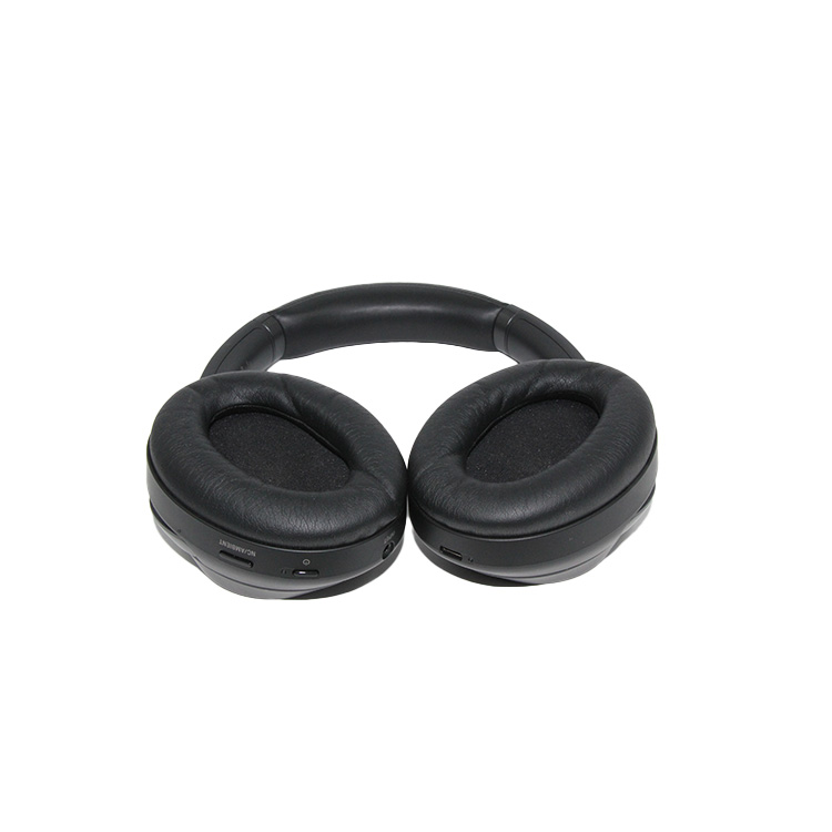 Sony WH-1000XM3 Wireless Noise Cancelling Headsets, + pouch