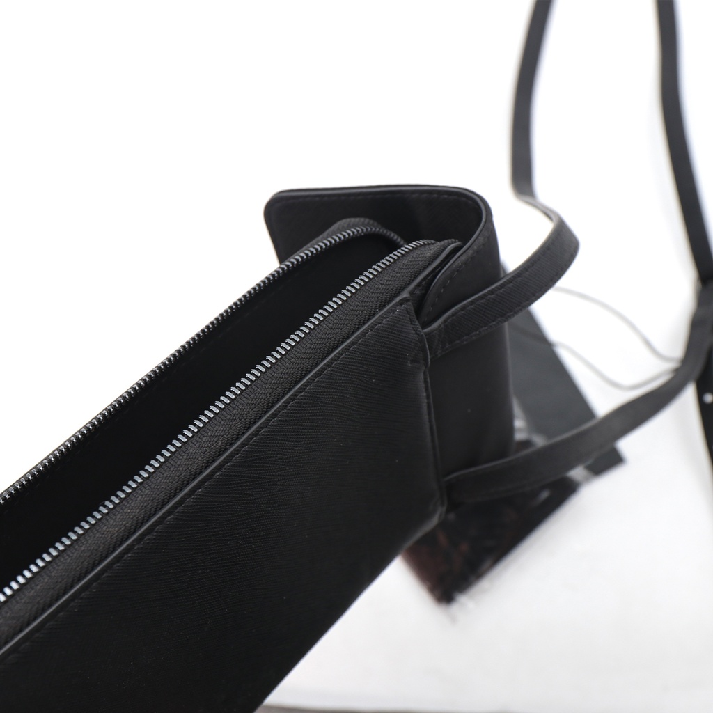 Emporio Armani Side Shoulder wallet