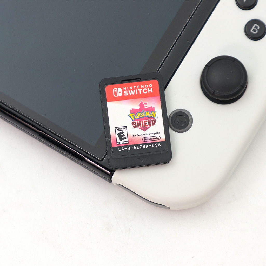 Nintendo Switch Oled + 1 Game and Pouch