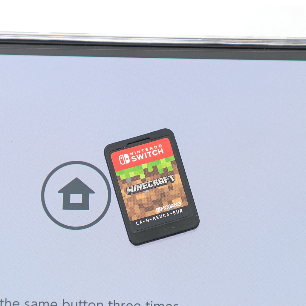 Nintendo Switch Oled + 1 Game and Pouch