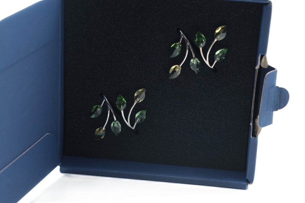 Swarovski Boxed set of 2 Gorgeous Swarovski  Napkin Rings 660732