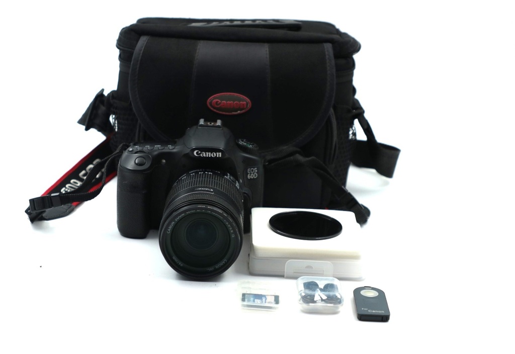 Canon EOS 60D 18 MP CMOS Digital SLR Camera with 18-135mm f/3.5-5.6 IS UD Lens  (without charger)