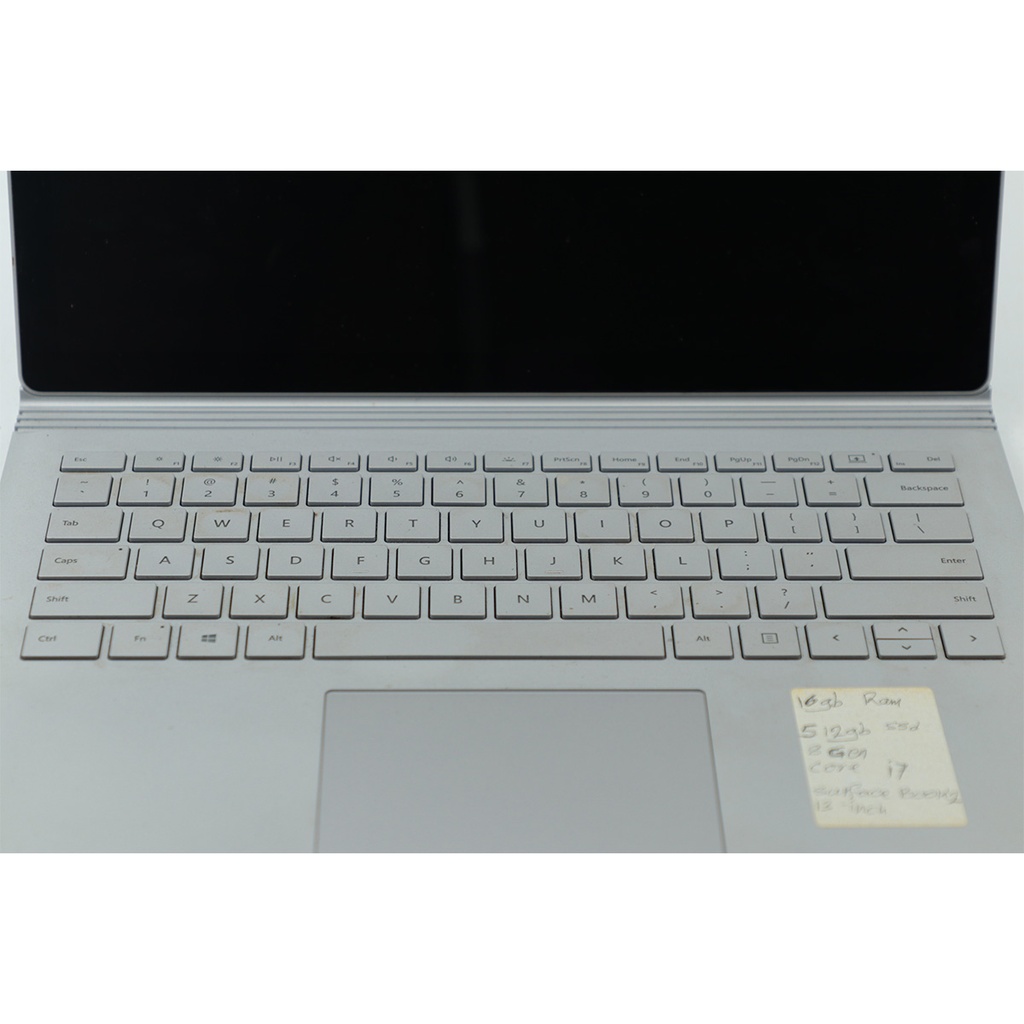 SurfaceBook 2 13 inch 16 gb ram 512 gb SSD ** ch