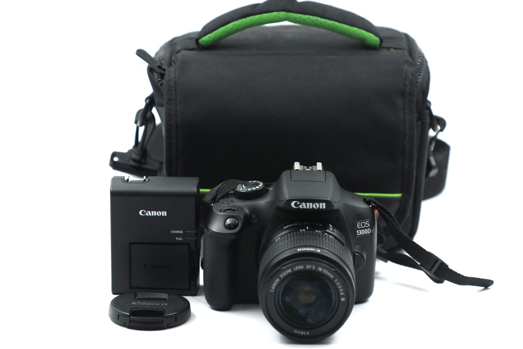 Canon EOS Rebel T6 Digital SLR Camera Kit with EF-S 18-55mm f/3.5-5.6  Lens (Black)