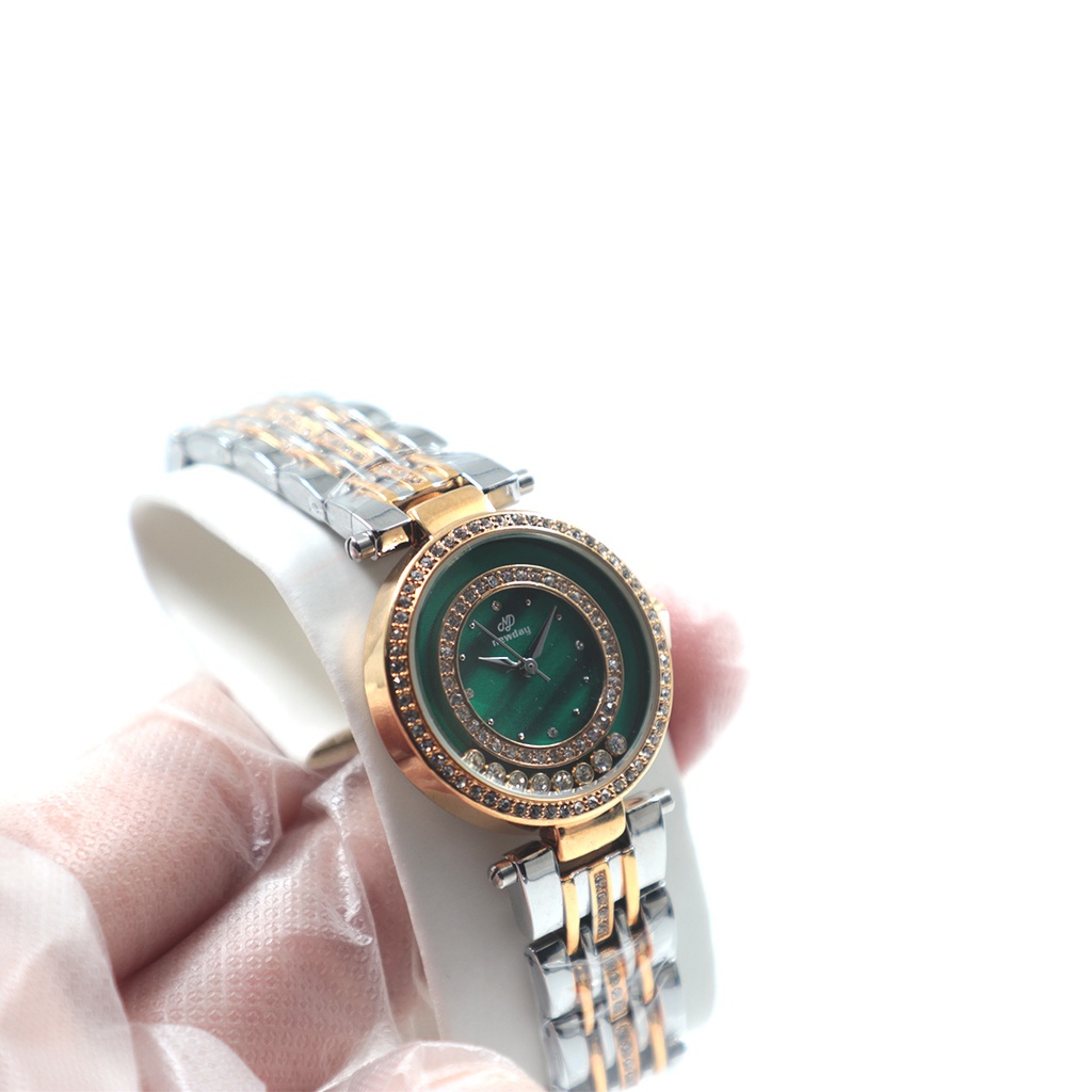 Mix Jewelry Pandent, Amanda Suarez,Tangle Germany, The Tanzanite Dream, New Windw Watch, Domination, Pandora