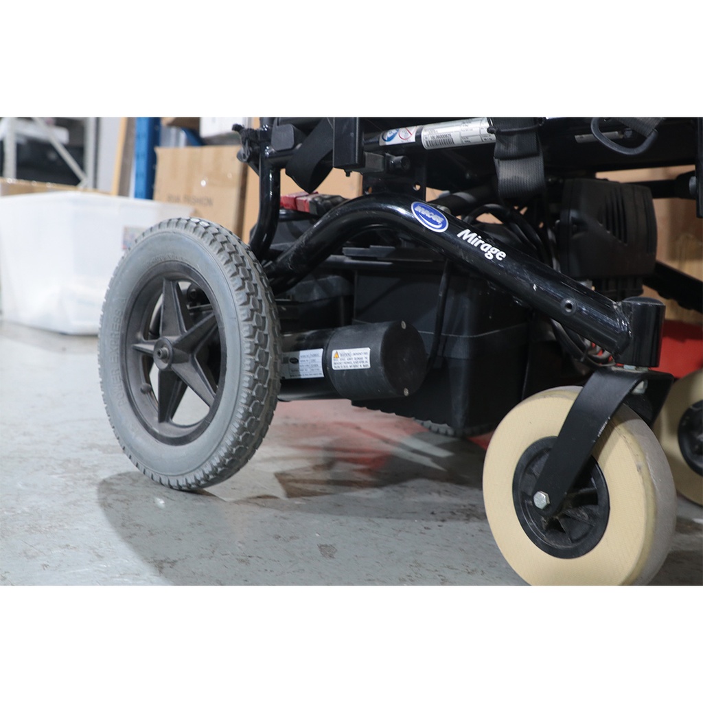 Medical Electric And Manuiel Chair Brand Mirage