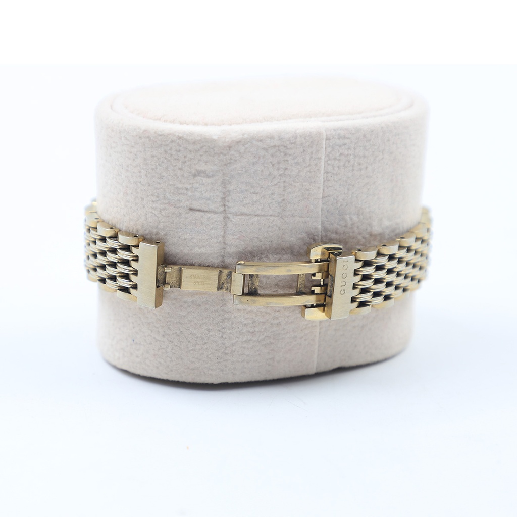 Gucci Watch 126.5 Swiss Made Bee Watch