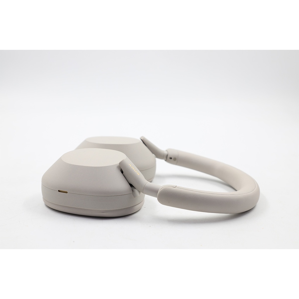 Sony WH-1000XM5 Wireless Beige Headset Auction
