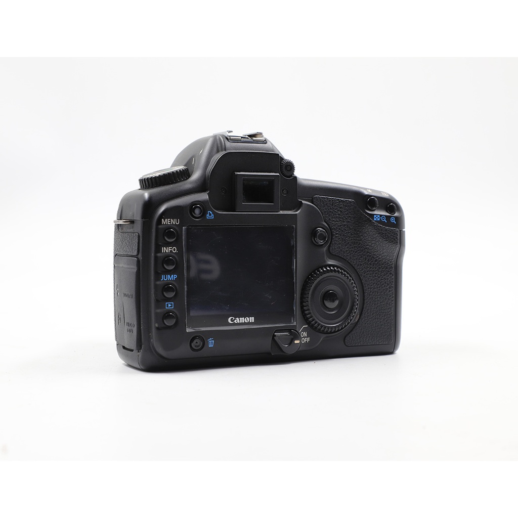Canon EOS 5D + Canon Lens EF 50 mm 1:1.8 II  + Charger + Pouch Doesn’t Include the Battery