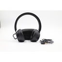 Beats Solo Pro Black + Clover