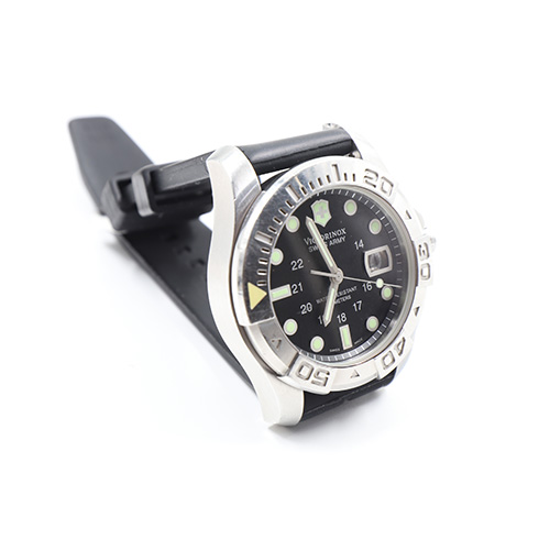 Victorinox Swiss Army 241036, Water Resistant 500 Meters, Stainless Steel, Sapphire Crystal