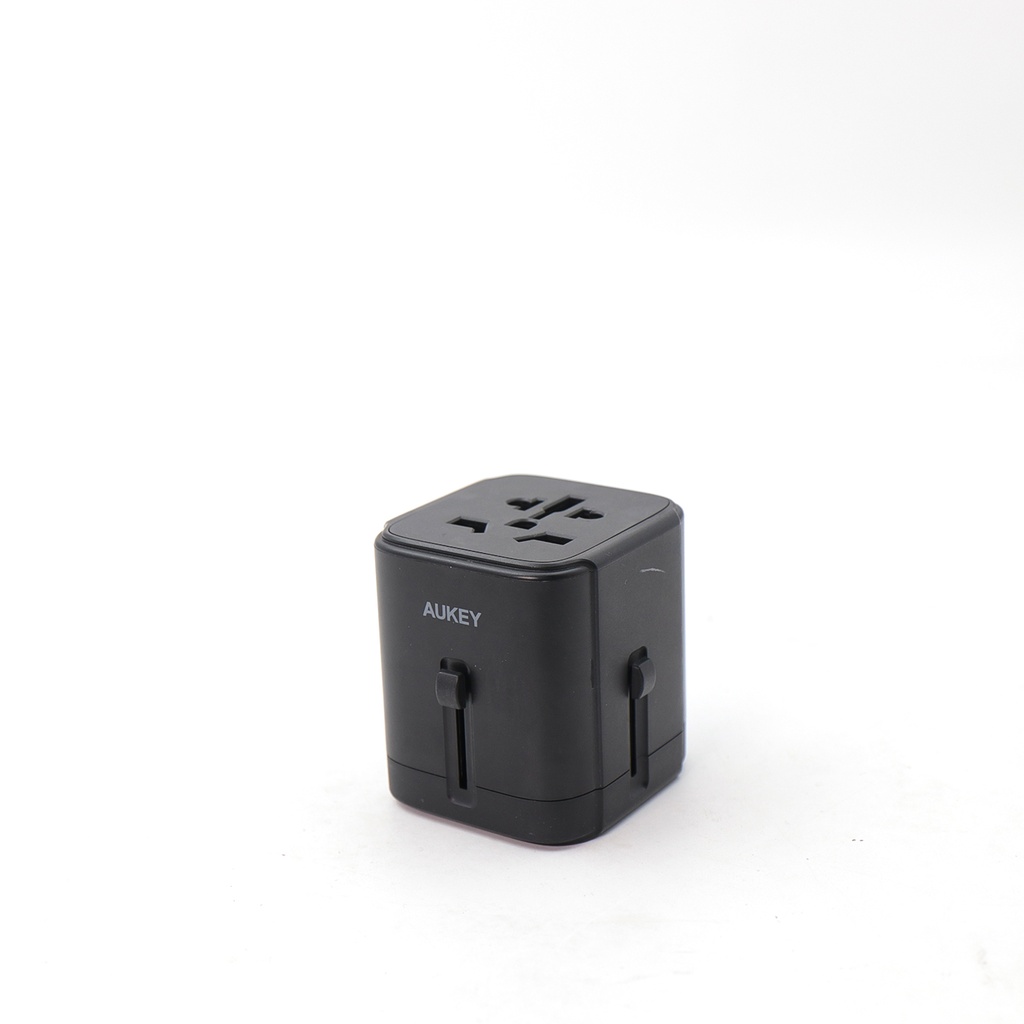 Aukey Travel World Adapter With USB and Type C