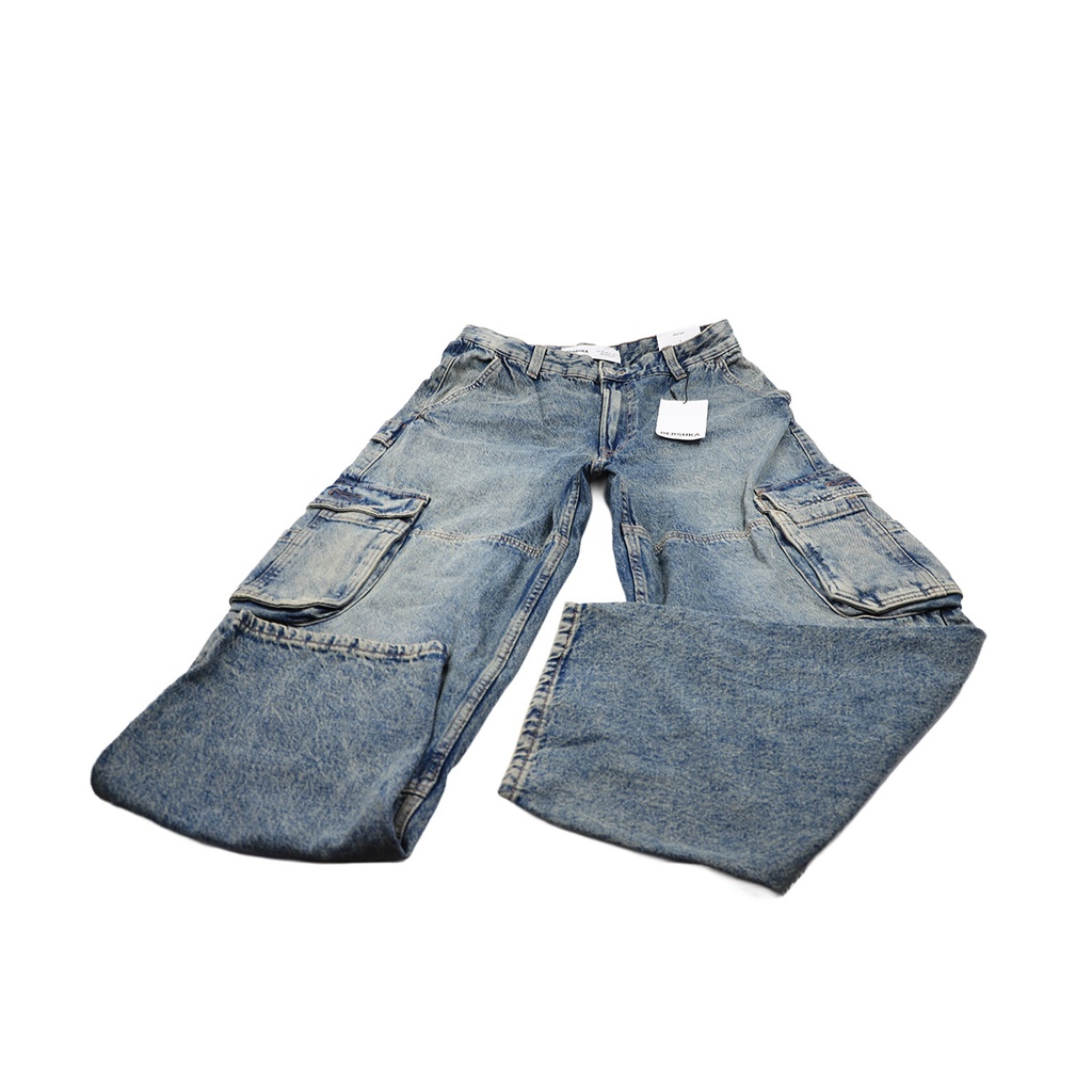 BERSHKA SKATER JEANS SIZE:36