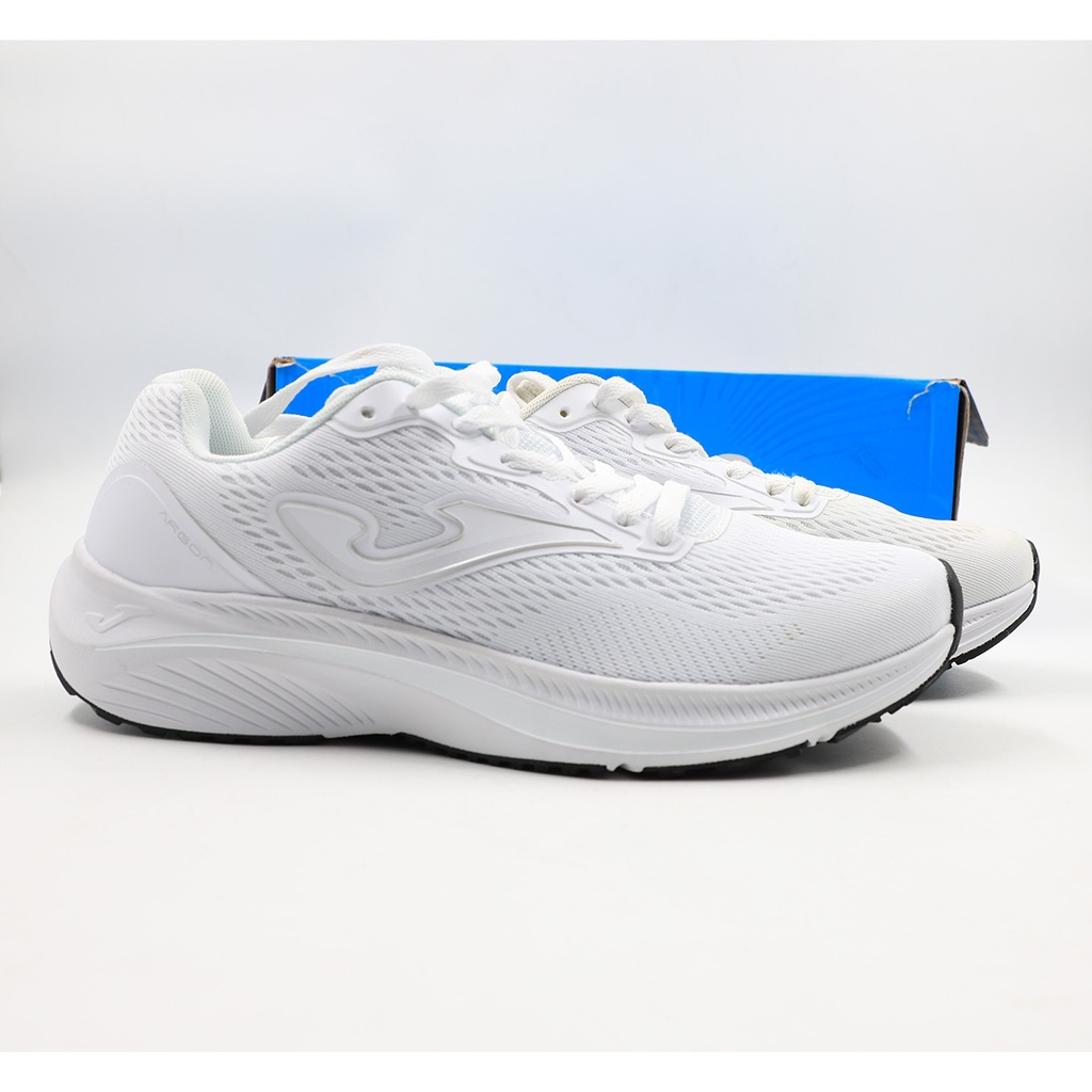 Joma Argon Men 2442 White Size:42 ** Has Little Stain**