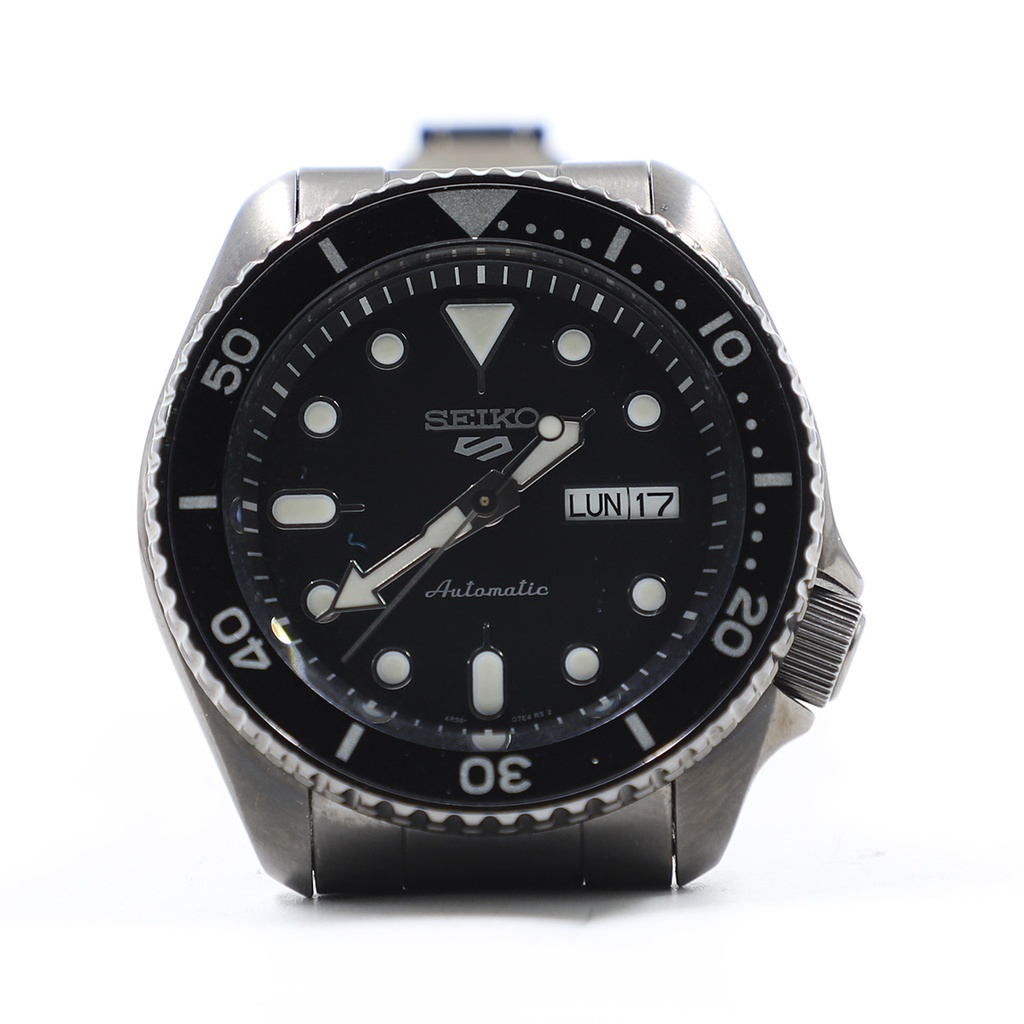 Seiko 5 Automatic 4R36-07G0, Water Resistant