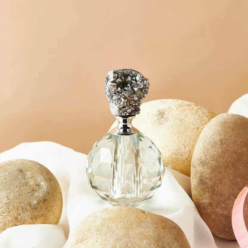 broken oud glass return frtom sauction