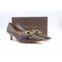 Bottega Veneta Size: 39 Made In Italy, Leather