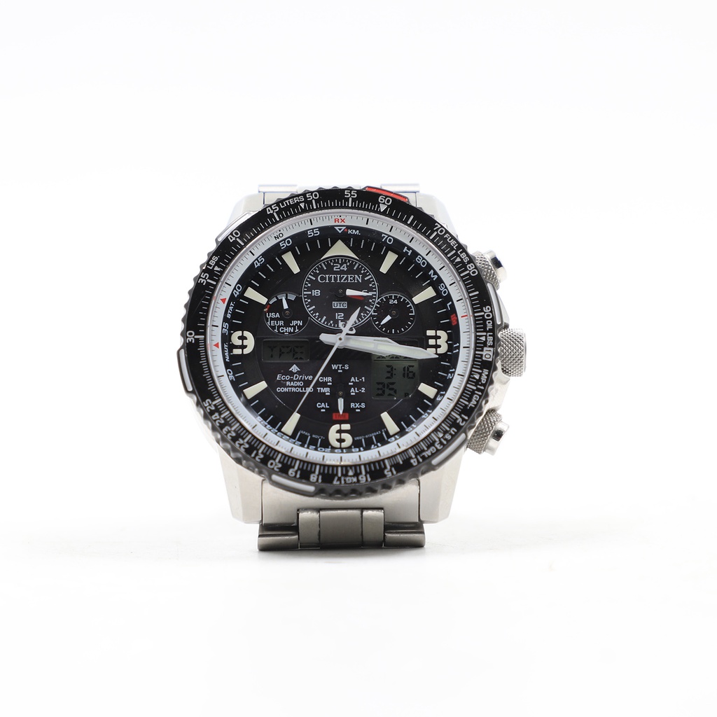 Citizen Eco Drive Skyhawk u680, Eco Drive Radio Controlled , Sapphire Crystal Stainless Steel WR-20Bar, Full Option, Light In Dark Areas