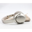 JBL Tour One M2, Wireless Headset + SoundCore Pouch