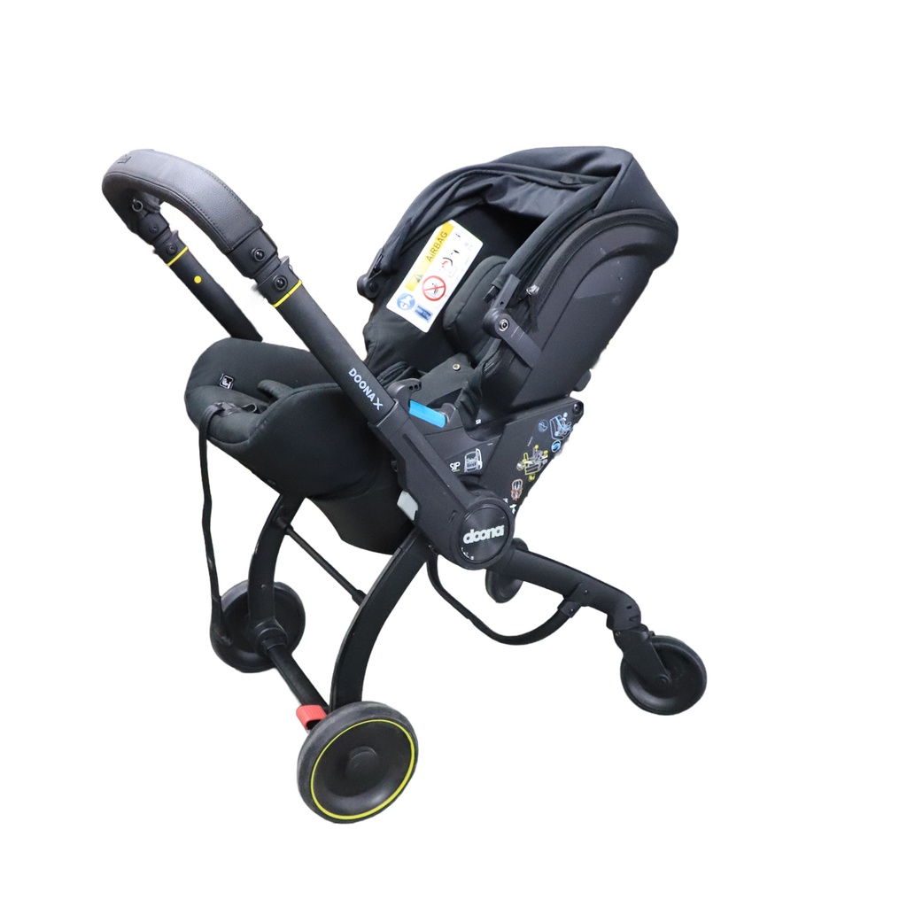 Doona X Car Seat & Stroller Black ** Market Price +2400**