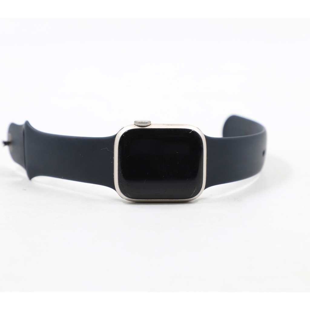 Apple Watch Series 7, 41 mm ** Contain Big Scratch In the Middle**