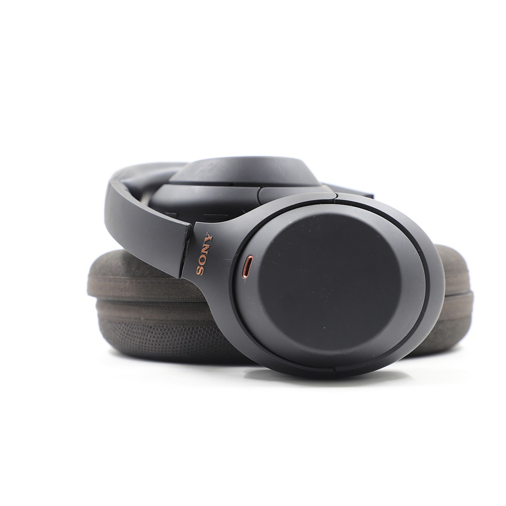 Sony WH-1000XM4 Wireless Noise Canceling Headset Black + COVER aND cABLE