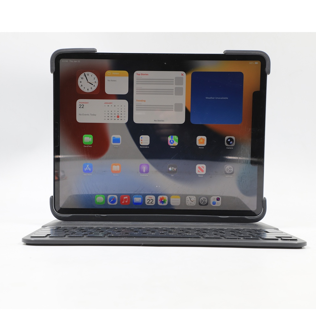 Apple iPad Pro 3rd Gen 256 GB + Keyboard