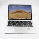 MacBook Air  8 Gb 128 gb i5 2019 **Very Small Dent On Top