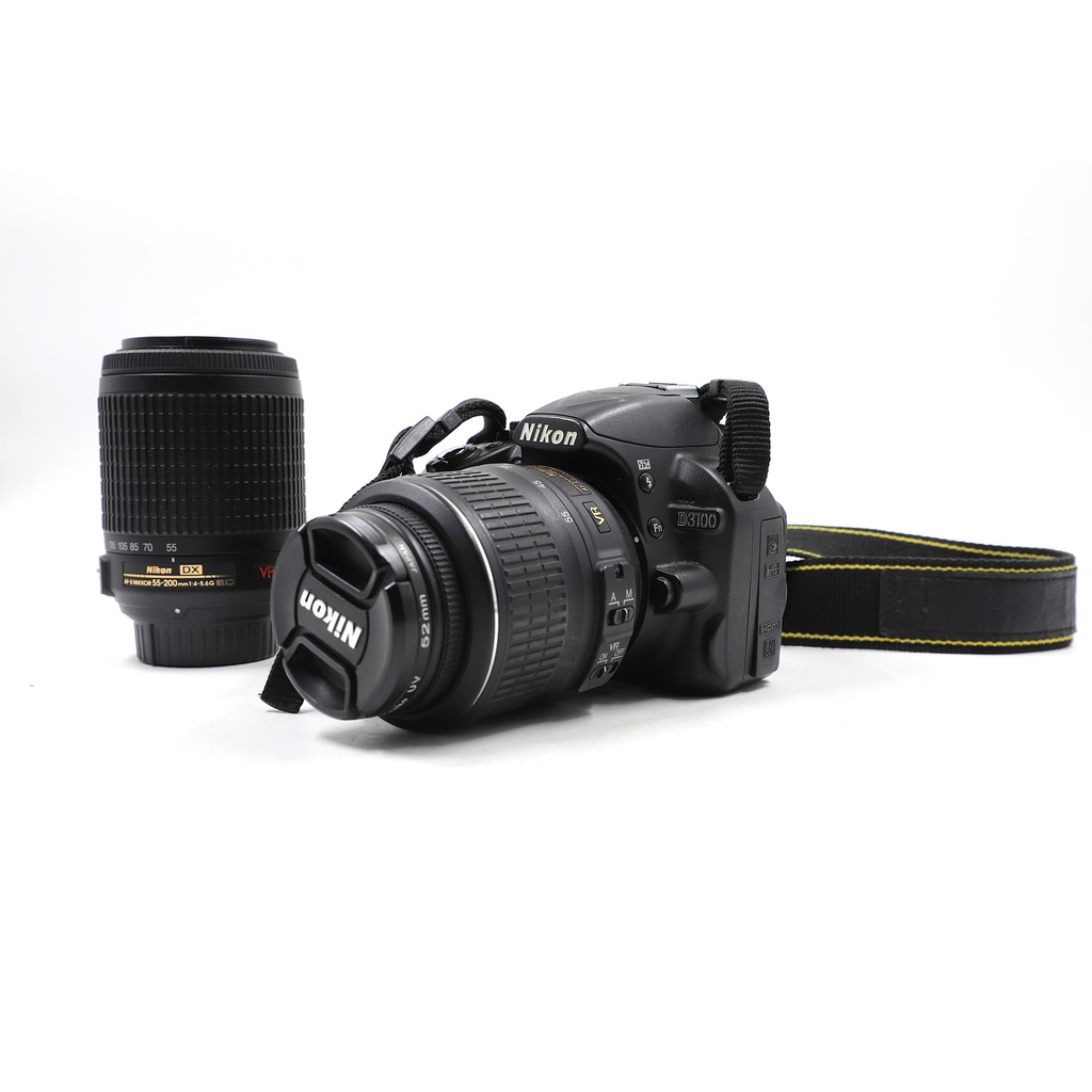 Camera Nikon D3100 + Nikon DX AF-S Nikkor 18 - 55 mm,+ AF-s nIKKOR 55-200 MM 1:4-5.6G ** Battery Lock broken and No Charger No Batter**