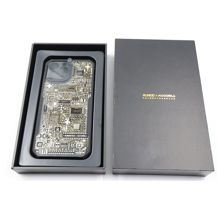 XUNDD X MOOOPAA Iphone 13 PRO Cover