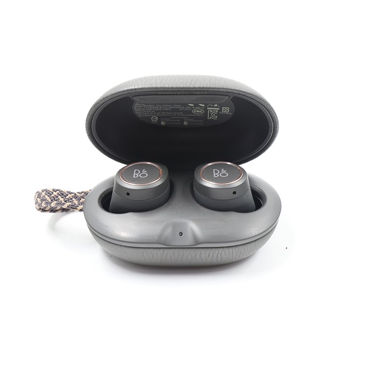 Bangs & Olufsen, Bioplay E8 3.0 ,365 mAh