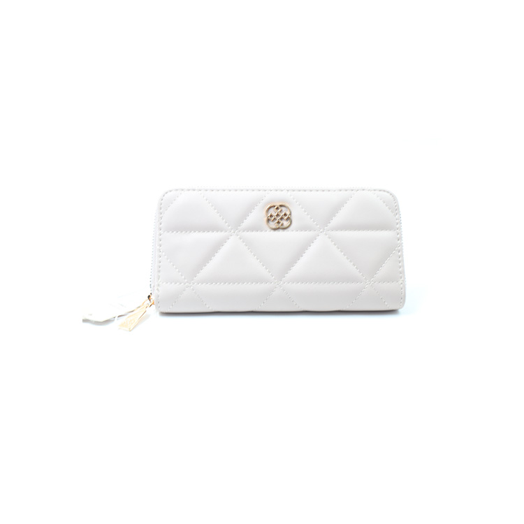 Daisy Fuentes Pink Wallet