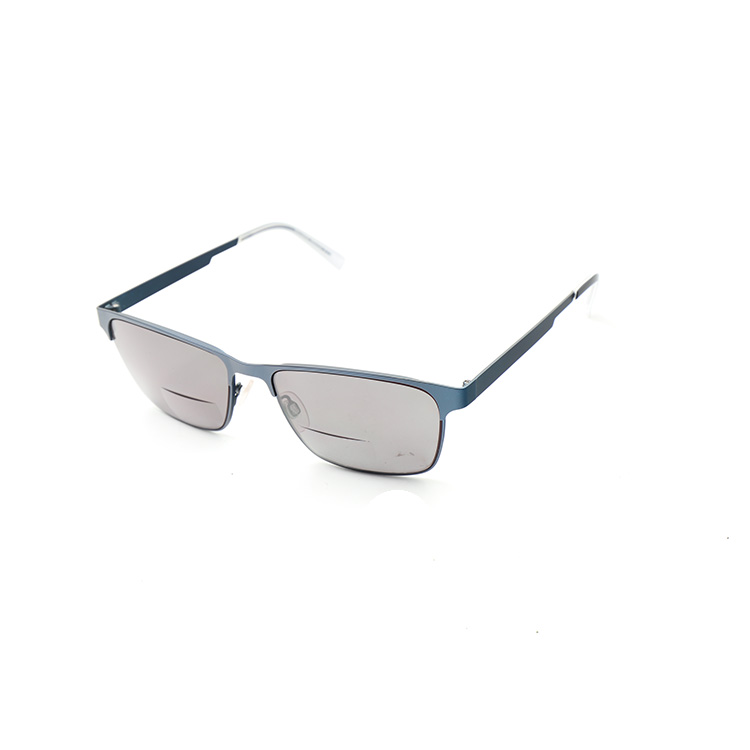 SpaceSavers 5003333+ Lens Width:59, Bridge Width:17 ** Has small Scratch **