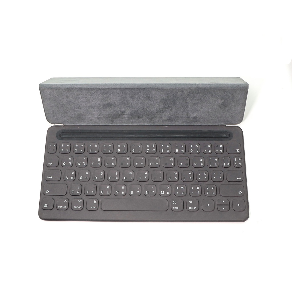 A1829 is the Apple Smart Keyboard iPad Pro 10.5-inch (2017)  iPad Air (3rd generation) (2019)  iPad (7th generation) (2019)  iPad (8th generation) (2020)  iPad (9th generation) (2021)