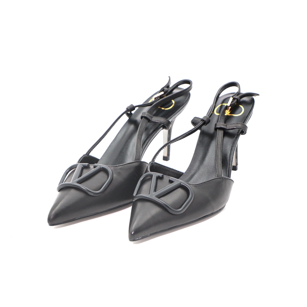 Valentino Garvani Made In Italy 40