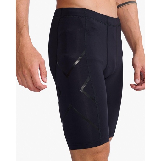 2XU Men Short Made in Sri Lanka Size S