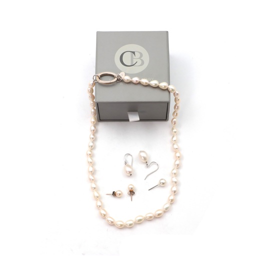 Freshwater Pearl Necklace with 925 Sterling Silver Set