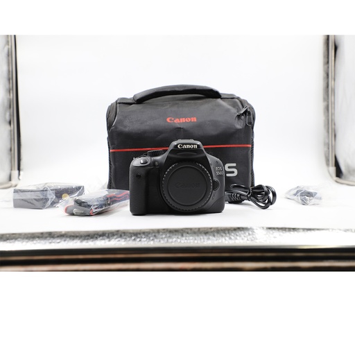 Camera Canon 550D DSLR Camera ** Include Cable Pouch And Cable Doesnt Include Battery