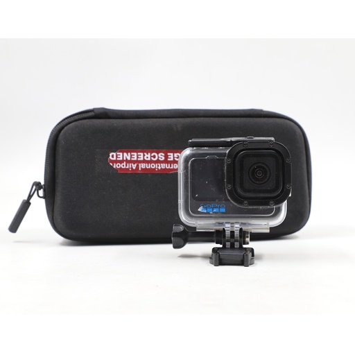 GoPro Hero 11 + Pouch