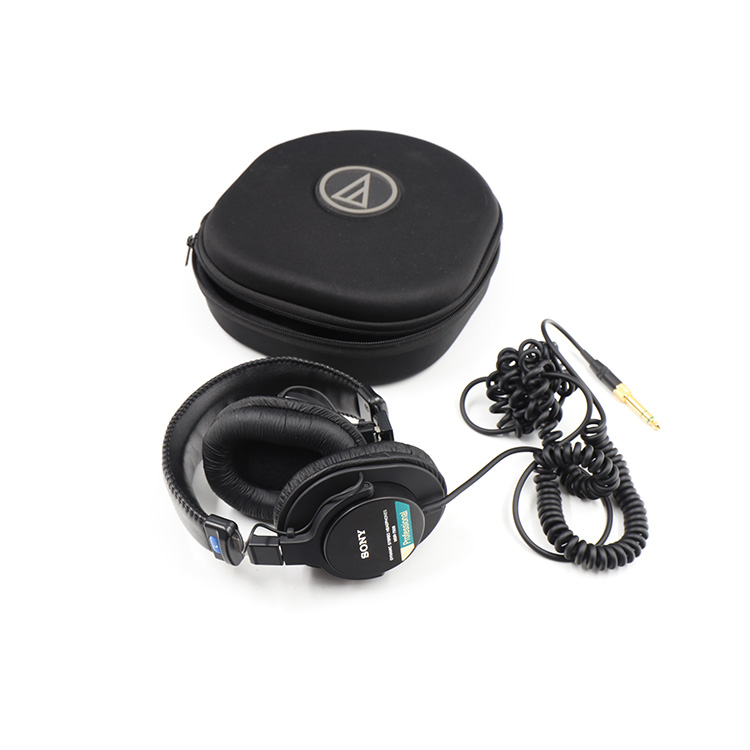 Sony MDR-7506 Professional Dynamic Stereo Headphones Oksouq