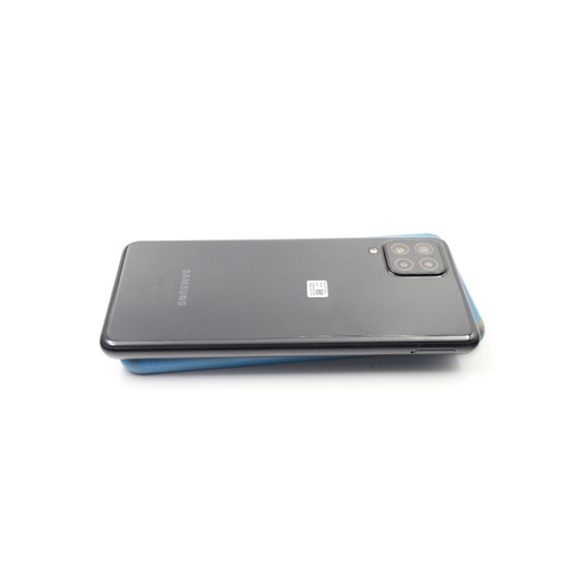 Samsung Galaxy A22 64 gb +  Blue Cover