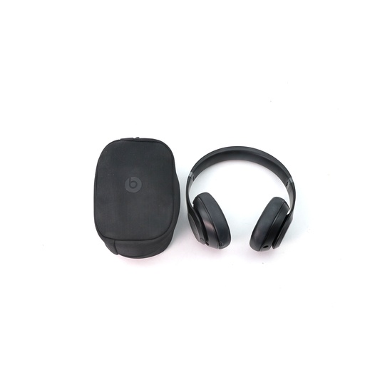 Beats Studio Pro - Wireless Headphones + Cover