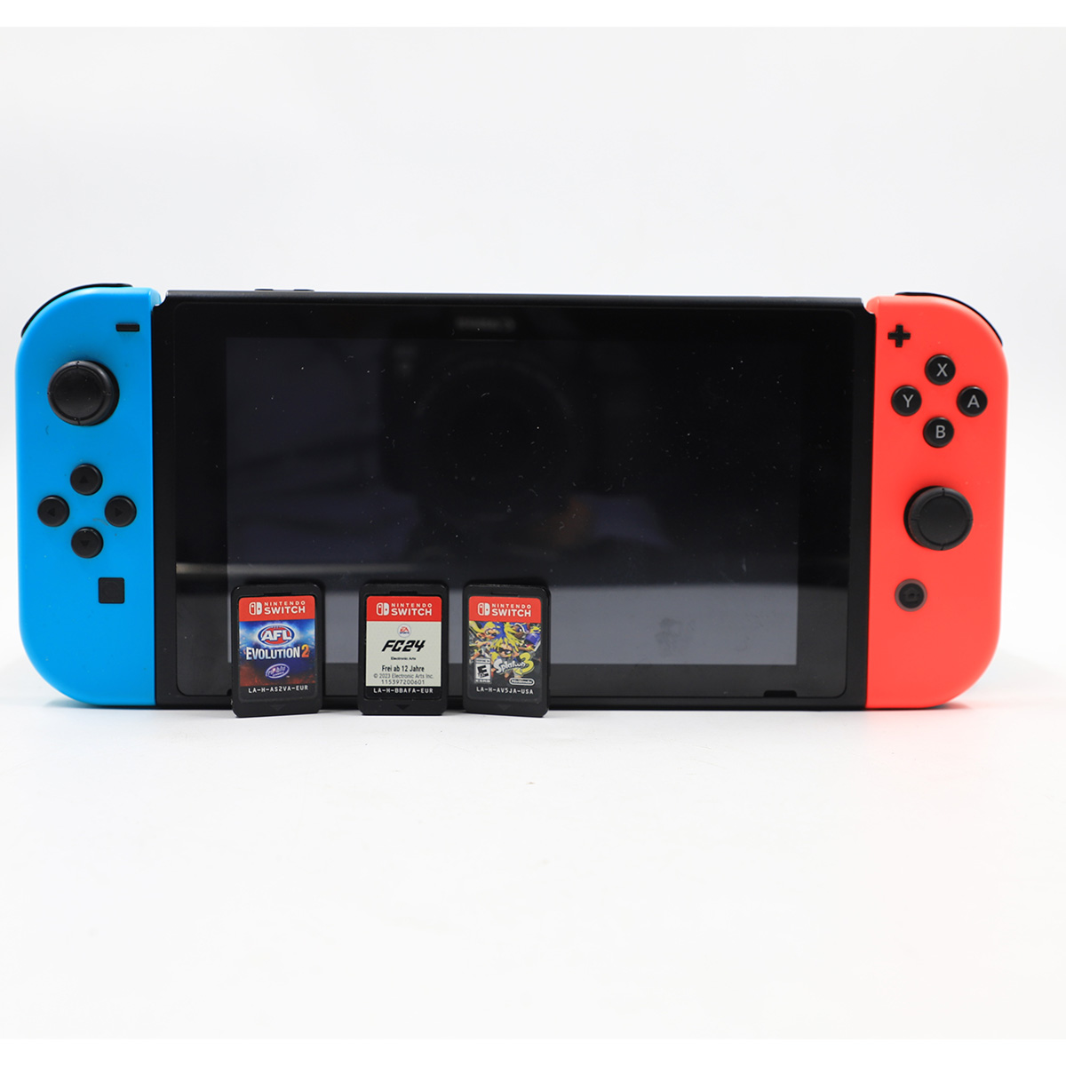 Auction For Nintendo Switch V2 + Cover + 3 Games
