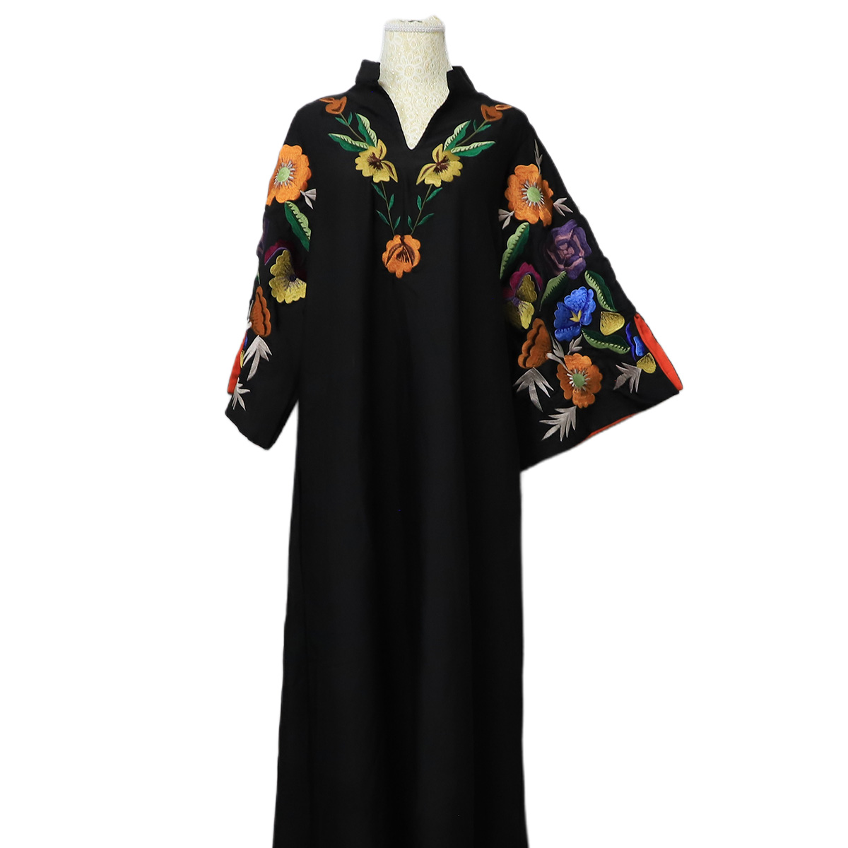 Auction For Pera Pandonna Black Dress Size: T2
