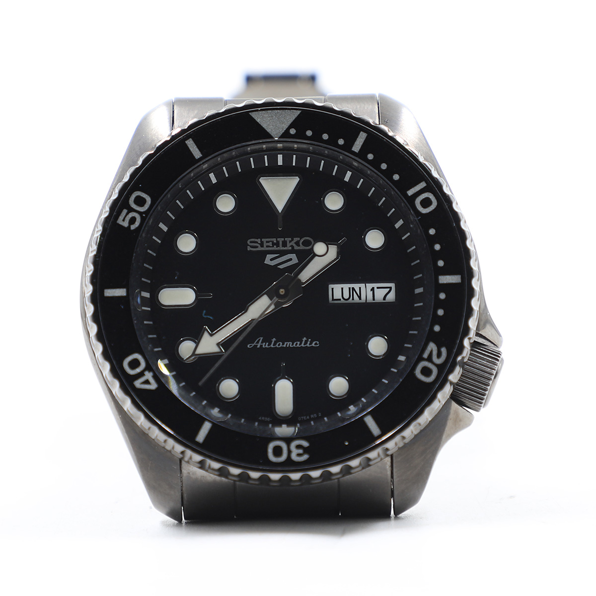 Auction For Seiko 5 Automatic 7S26-02j0 Water Resistant Stainless Steel