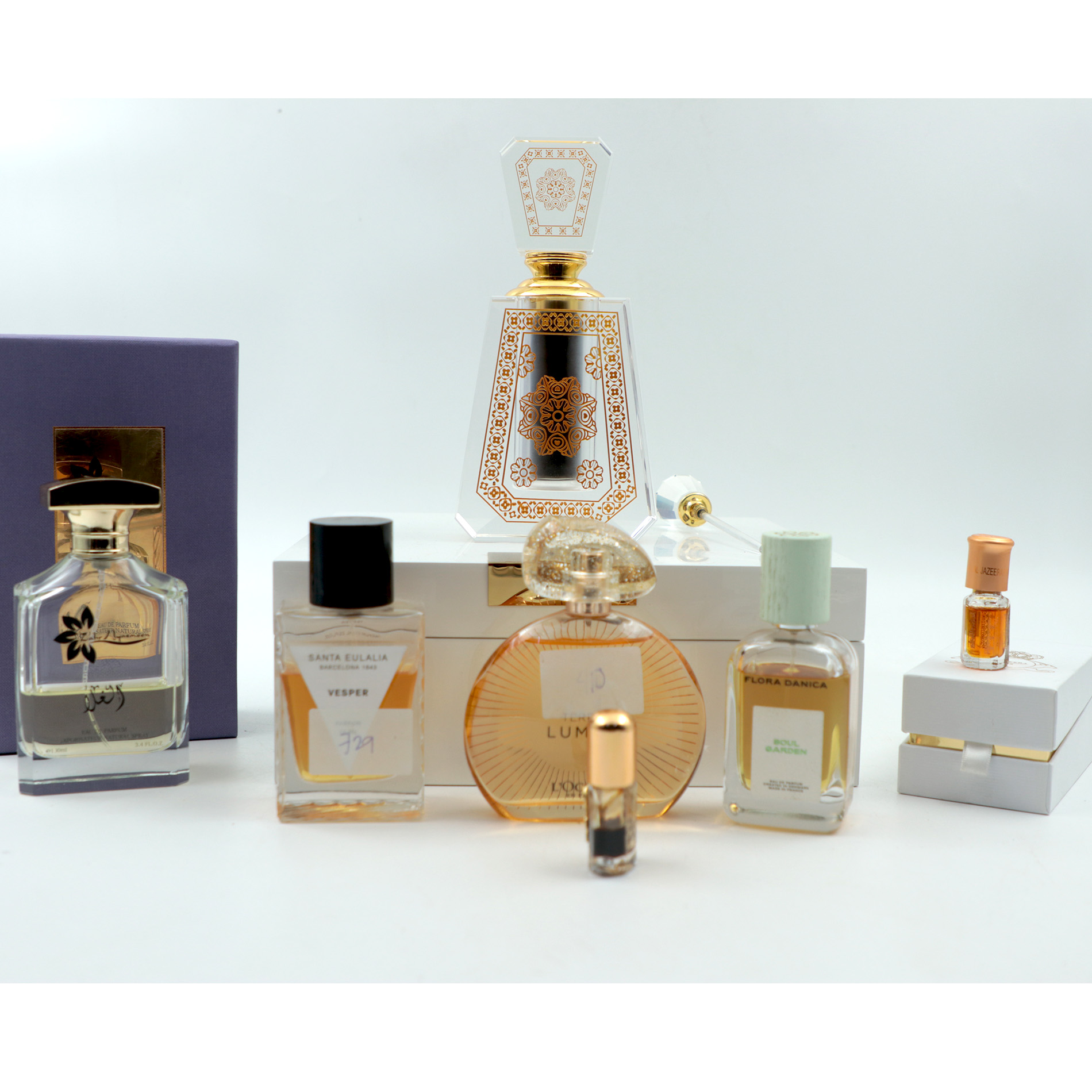 Auction For Expensive Used Perfume Mix 8 (7 Pieces)Flora Danice Santa Olaila Al Jazeera .....