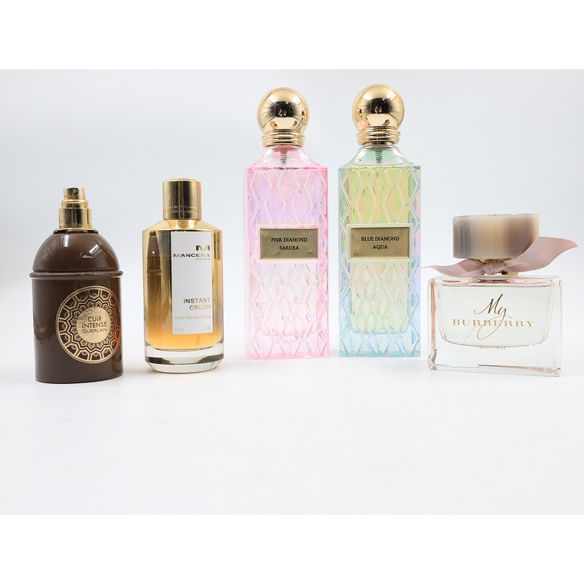 Auction For Mix Used Fragrance Mancera Paris Instant crush + Cuir Intense Guerlain 125 ml + My Burberry Blush 90 ml + Ibrahim Al Qurashi Blue Diamond Aqua / Pink Diamond Sakura