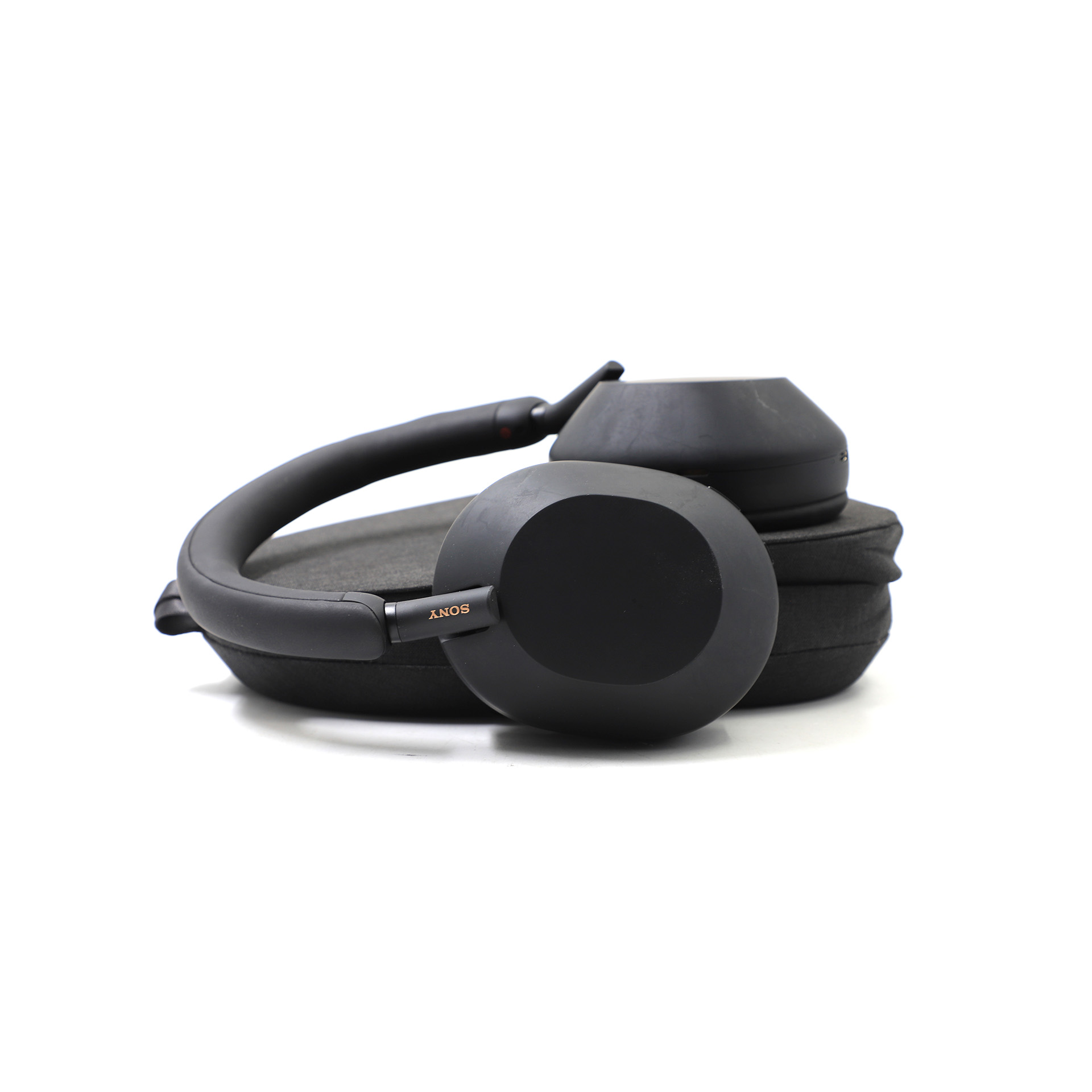 Auction For WH-1000XM5 Premium Wireless Noise Canceling Headphones (copy)