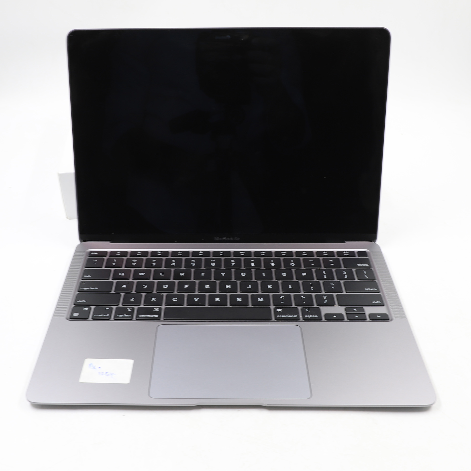 Auction For Apple MacBook Air 13 Inch 2020 / MGN63 / Apple M1 Chip / 16GB Ram / 1TB SSD