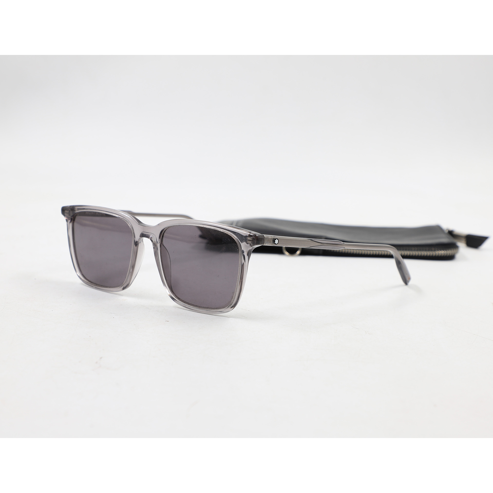 Auction For MontBlanc MB0011o 008 Lens Width:54, Bridge Width:19 - 150